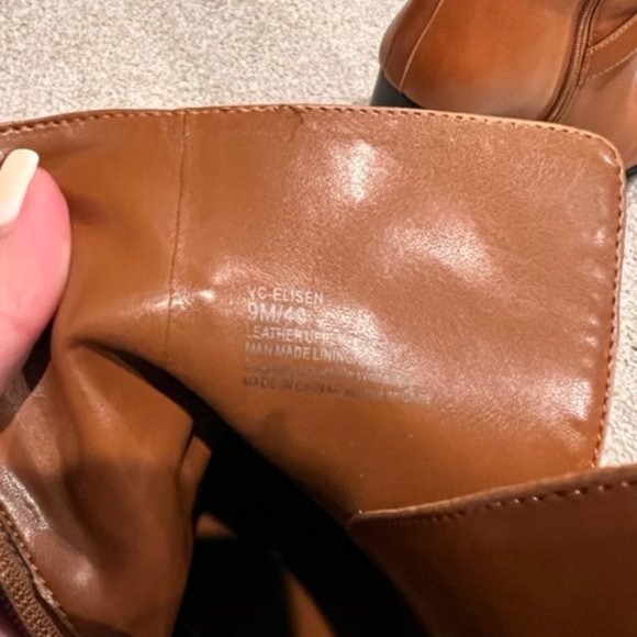 Vince Camuto Boot - Picture 5 of 6